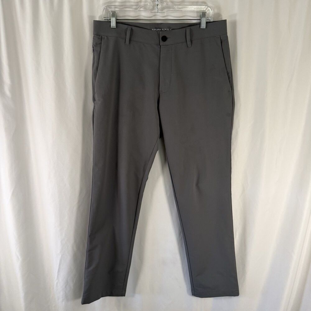 Banana Republic Tech Pants Men's 32x30 Grey Button Zip Slash Zip Pocket
